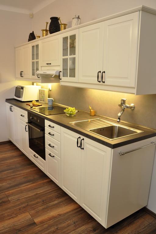 פראג Atmospheric Quiet Apartment מראה חיצוני תמונה